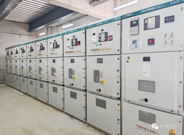 突破性进展 国际首座300MW先进压缩空气储能示范电站倒送电一次成功，环保设备与配件技术革新引领未来